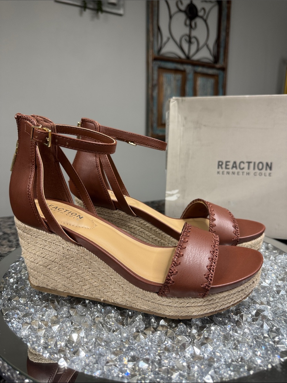 Kenneth Cole Reaction Colton Tan Brown Espadrille Wedge Sandals NEW 7.5